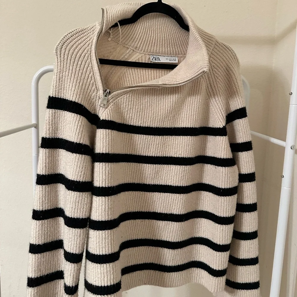 Zara Black and Cream Striped Turtleneck Sweater Half Quarter Zip - Picture 7 of 8